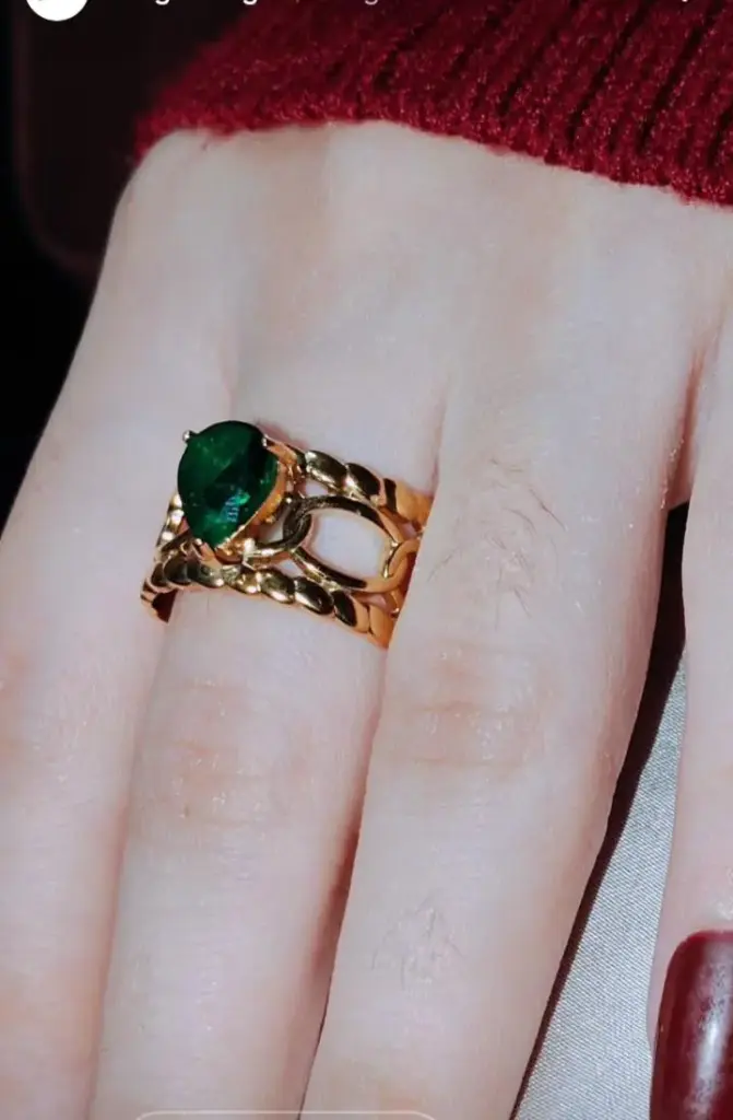 Gold emerald